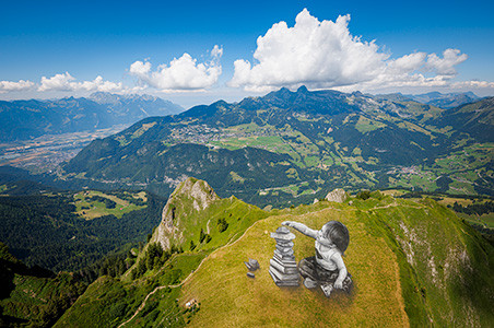 Neues Wandgemälde von Saype in den Waadtländer Alpen enthüllt