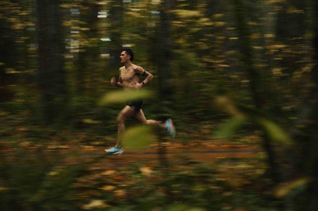 COROS lance la nouvelle PACE 4 éditions Jakob Ingebrigsten