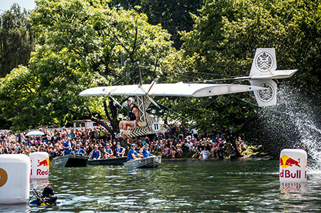 Der Red Bull Flugtag kehrt nach Lausanne zurück