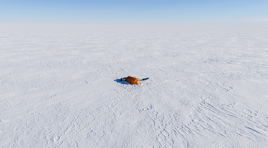 558 Kilometer durch Eiswüste