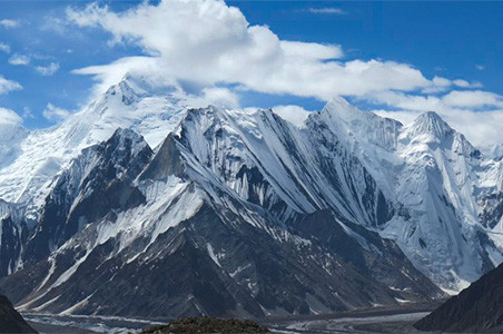 Expedition auf den Muchu Chhish, den höchsten noch unbestiegenen Gipfel der Erde