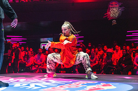 RED BULL DANCE YOUR STYLE X MAURICE LACROIX