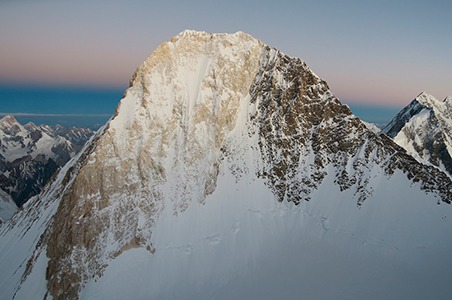 La Sportiva-Athlet Tom Livingstone mit Piolets D’Or ausgezeichnet
